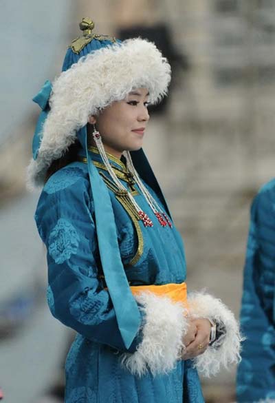 Mongolian costume contest kicks off