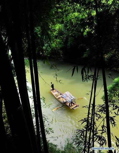 Sight-seeing resort in Xiling Gorge becomes popular tourist site