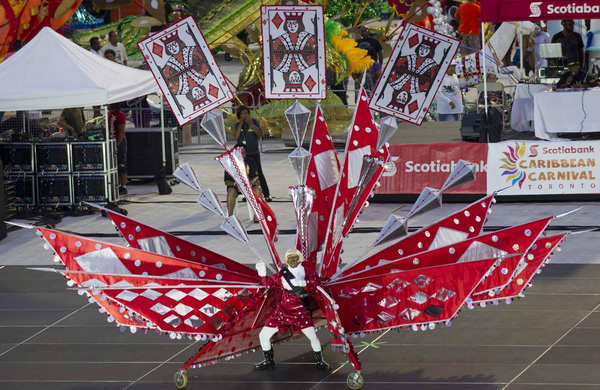 Dressed-up perfromance in Toronto Caribbean Carnival