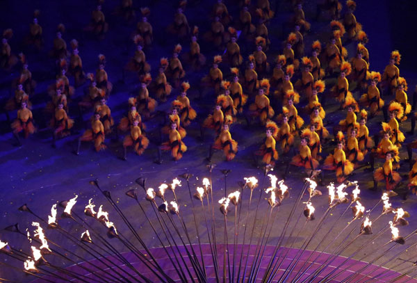 Highlights of London Olympic closing ceremony