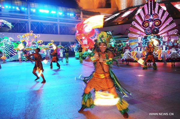 Float show kicks off during animation festival