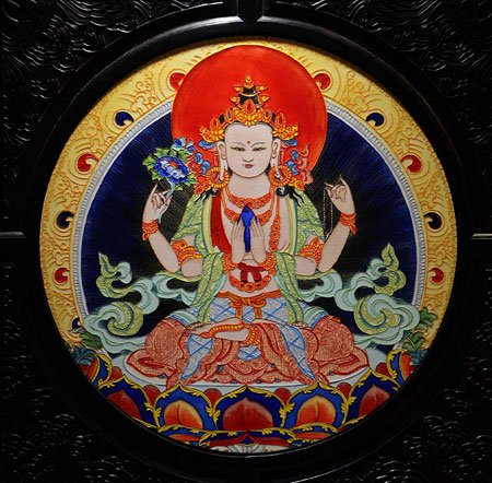 Tri-colored glazed porcelain paintings made in China's Luoyang