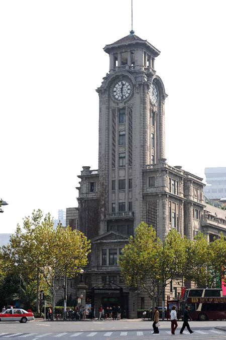 People visit former site of Shanghai Art Museum