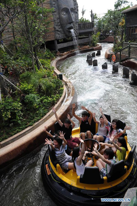 HK Ocean Park awarded as world best theme park