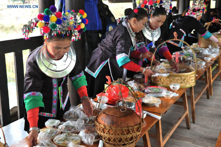 People celebrate 100th anniversary of bridge completion in SW China