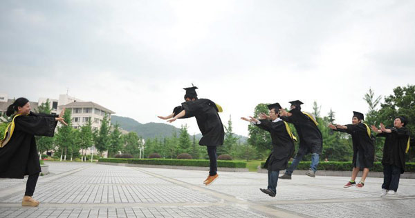 Group photos of college graduates