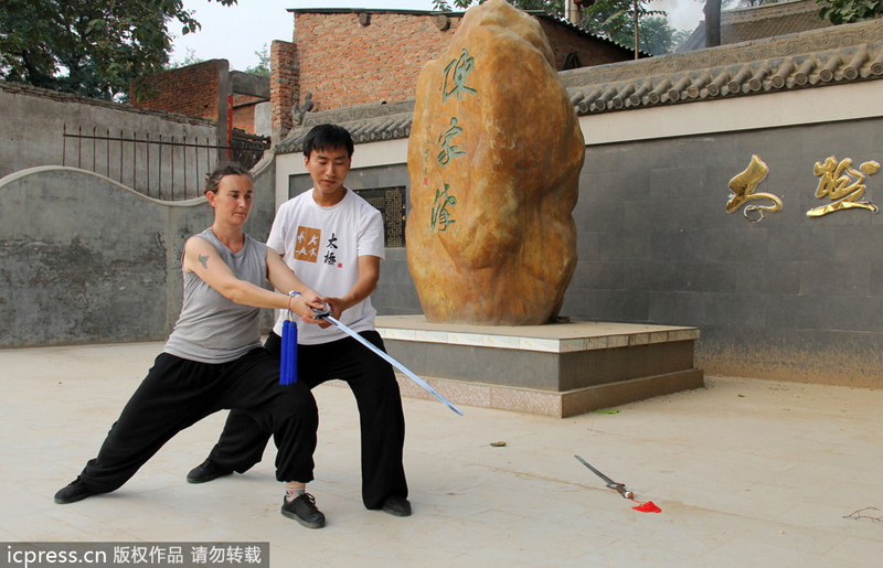 UK woman fulfills tai chi China dream