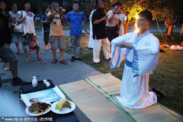 Qixi: Enjoy traditional festival the ancient way