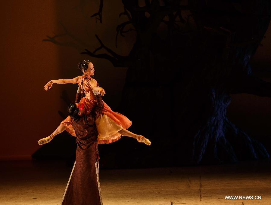 Ballet Romeo and Juliet performed in E China
