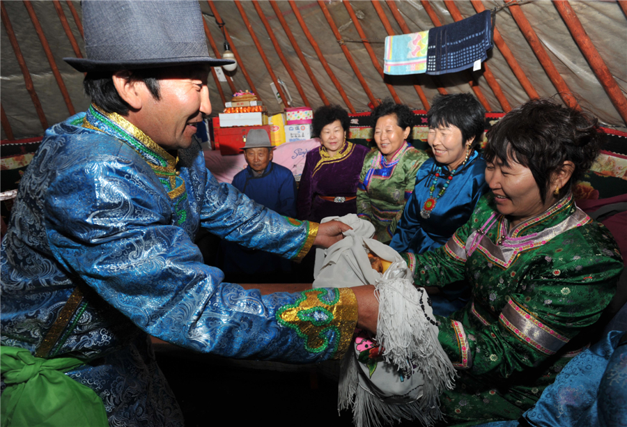 Xinjiang Torghut wedding ceremony