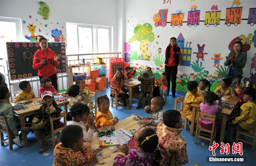 A kindergarten under the mountain in Sichuan