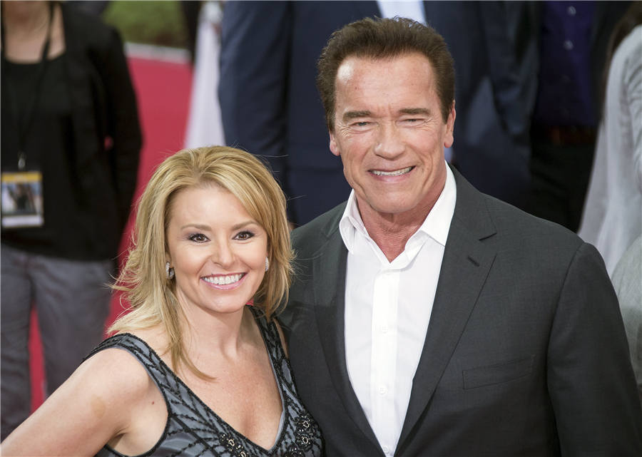 Arnold Schwarzenegger takes selfie with cast members in Berlin