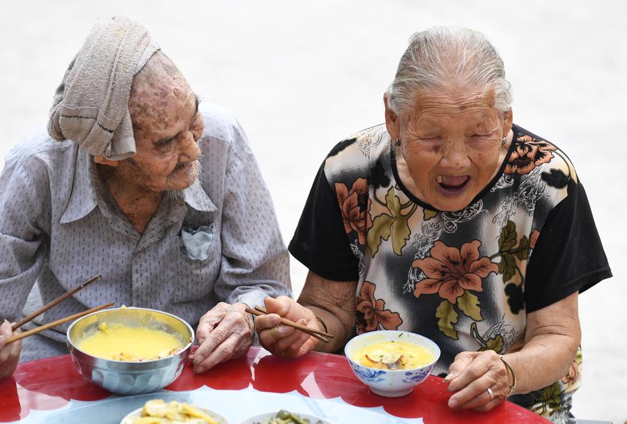 Love story of century-old couple in SW China