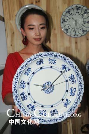 Porcelain Expo opens in Jingdezhen