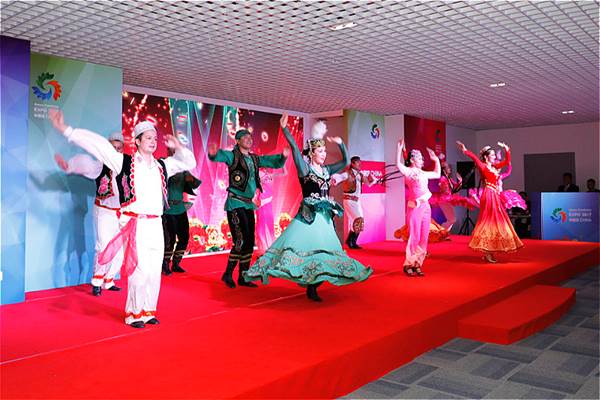 Xinjiang Week of 2017 Astana Expo excels