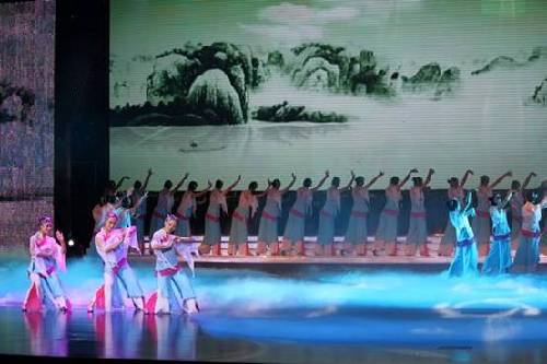 A gala promoting Anhui Tourism staged in Hefei