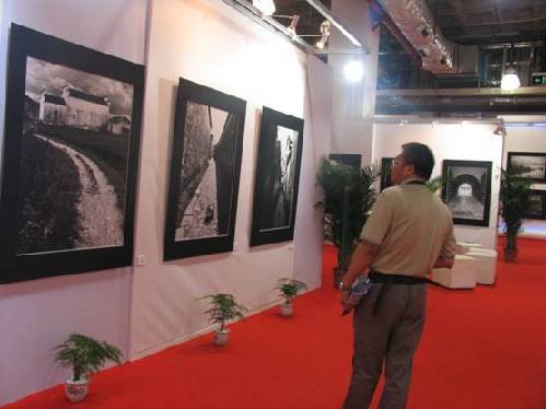 Anhui Tourism Photography Exhibition kicks off in Shanghai