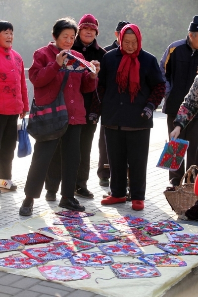 Chinese bellybands easy to stomach