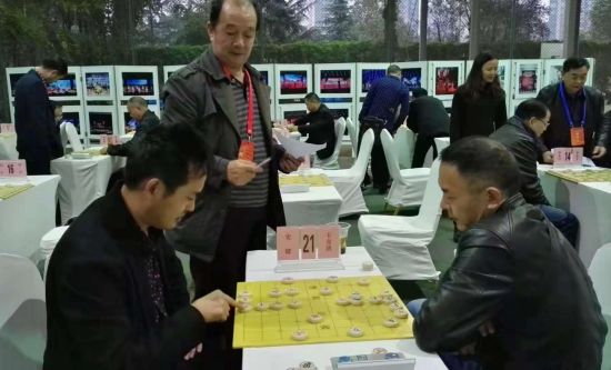 Wenjiang holds first inter-departmental chess competition