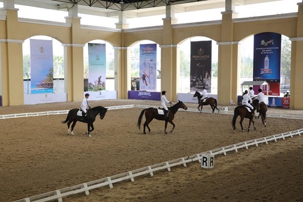 Disabled equestrian team arrives at China Equestrian Festival