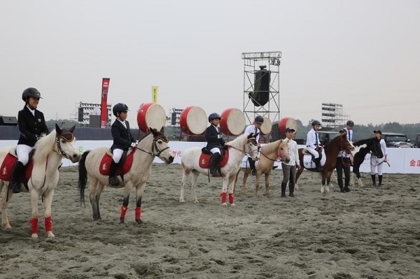 Disabled equestrian team arrives at China Equestrian Festival