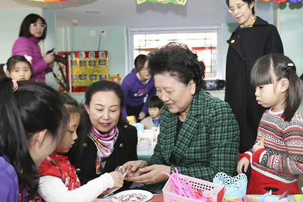 Vice-premier calls for better maternal, childcare services