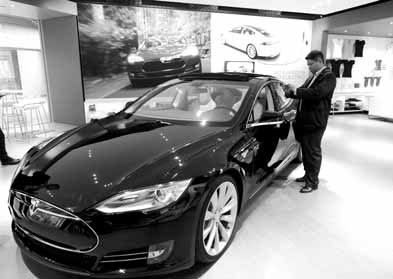 Tesla ready to roll, but short circuit in trademark rights