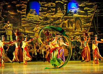 The Chinese Dance Drama Dunhuang, My Dream Land was Pirated in the U.S. for Five Years