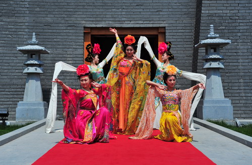 Tang Dynasty Culture and Fashion Show