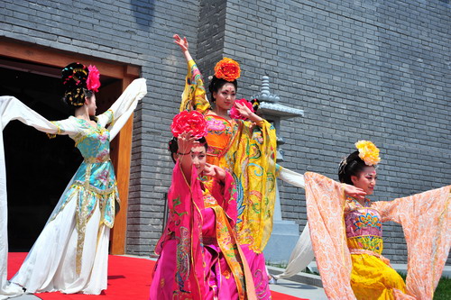 Tang Dynasty Culture and Fashion Show