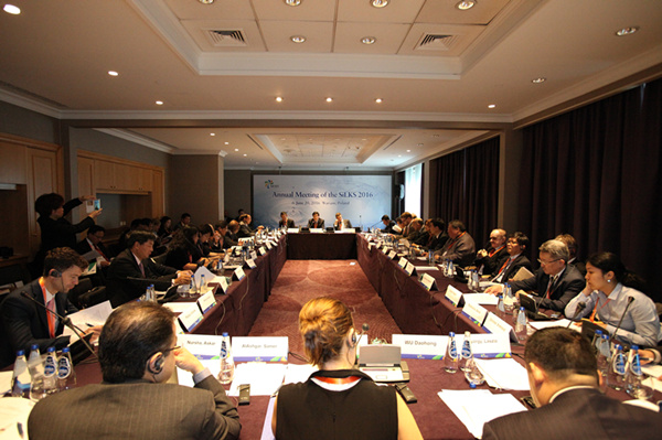 First Annual Meeting of SiLKS held in Warsaw