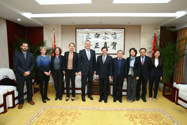 Li Wei meets with official from German Foreign Ministry