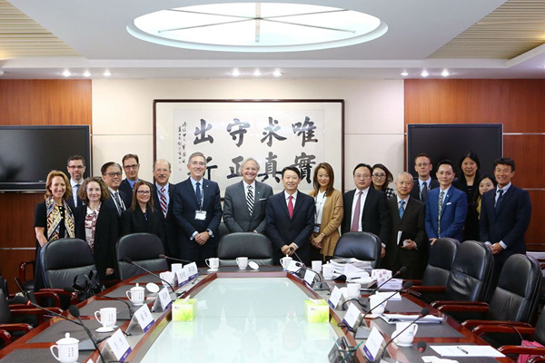 Delegation of American Chamber of Commerce in Hong Kong visits DRC