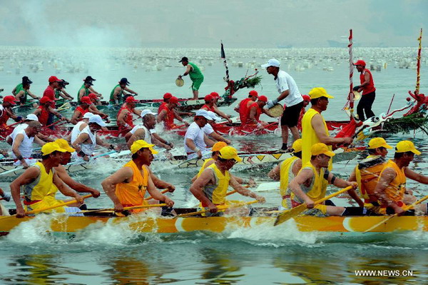 Lianjiang celebrates Dragon Boat Festival