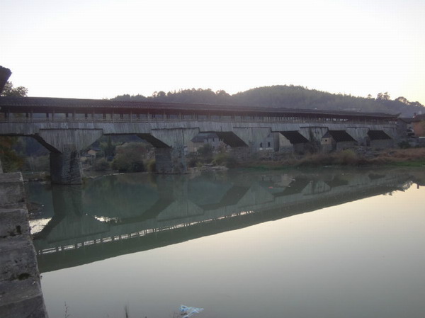 1,000-year-old roofed wooden arch bridge