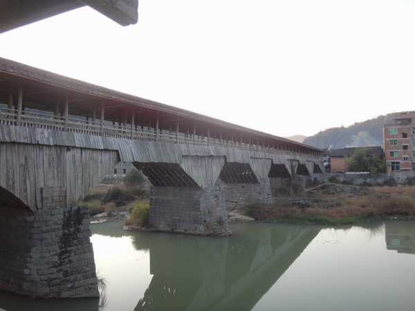 1,000-year-old roofed wooden arch bridge