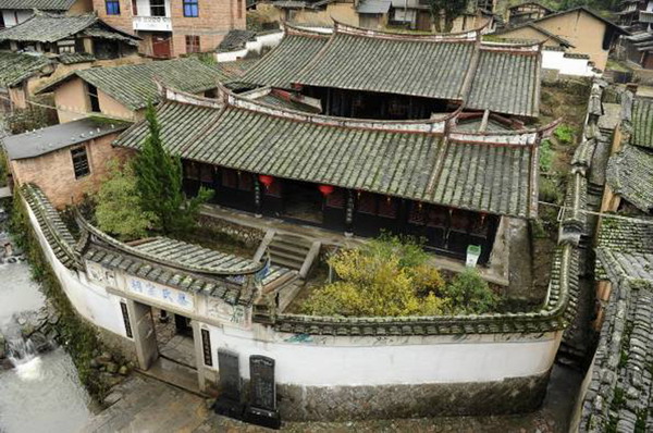 Mysterious ancient villages in China