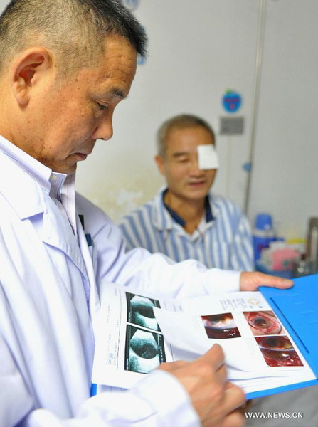 Corneas from Sri Lanka transplanted to 12 patients around China