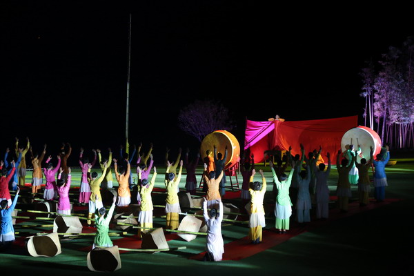 Tea-themed musical play held in Wuyishan