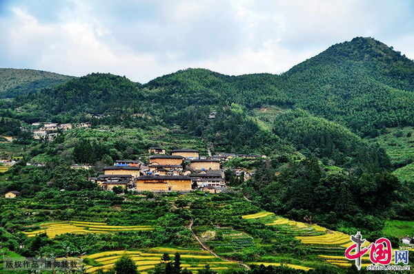 Beauty of Fujian earth buildings