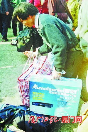 New Year photos in Xiamen rail station for 20 years