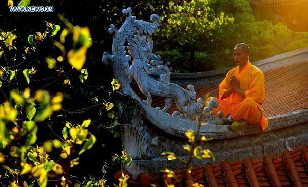 Monks at Quanzhou Shaolin Temple