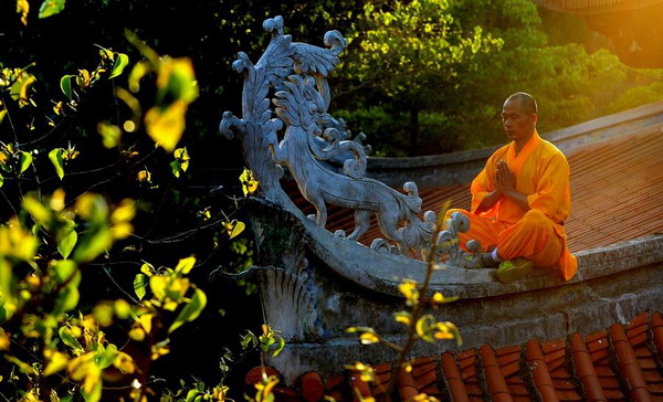 Monks at Quanzhou Shaolin Temple