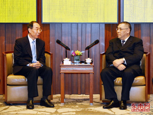 Fujian Party chief meets Macao Chief Executive