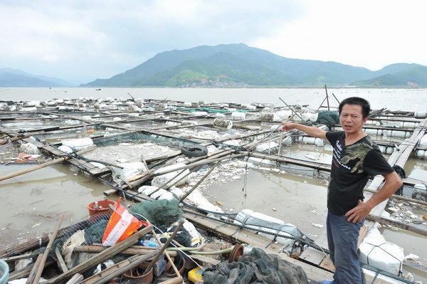 Typhoon Soudelor kills 3 in Fujian