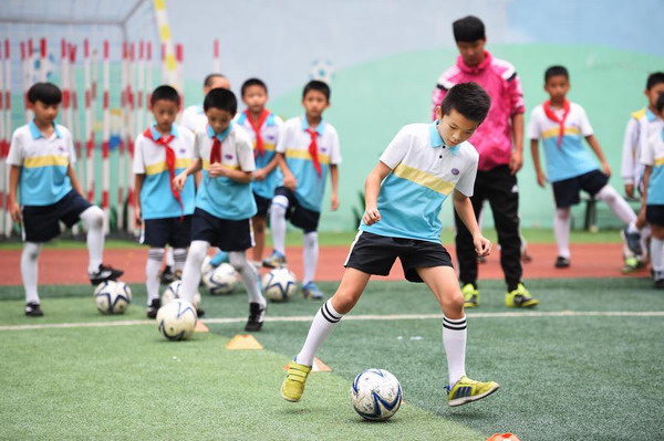 Fuzhou promotes youth sports at campus