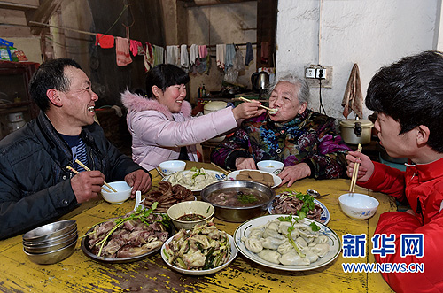 Fujian family's first Spring Festival out of poverty