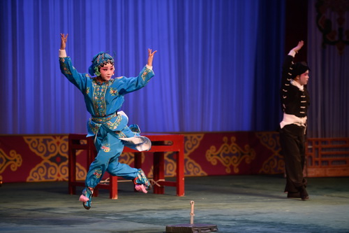 Fujian opera blossoms at Daffodil Awards finals