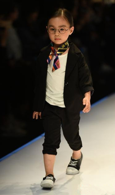 Children's fashion shows at Shishi Fashion Week 2017