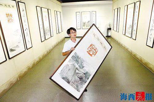 Traditional art show welcomes BRICS Summit